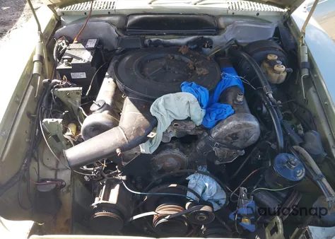 1974 Mercedes-Benz 450Sl z USA, uszkodzony, nr VIN 10704412018601